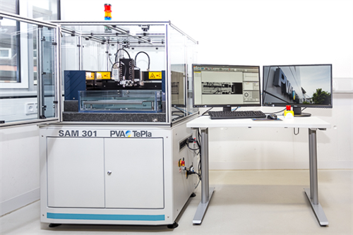 Mit dem Ultraschallmikroskop SAM301 von PVA TePla kann der Fachbereich Elektro- und Informationstechnik jetzt umfangreiche Analysemöglichkeiten der Aufbau- und Verbindungstechnik abdecken. Schichthaftungsprobleme, Lunker, Lötfehler, Trennungen im Material und Rissbildung sind mit dieser Technik zu erkennen, ohne das Bauteil zu öffnen und damit zu zerstören.