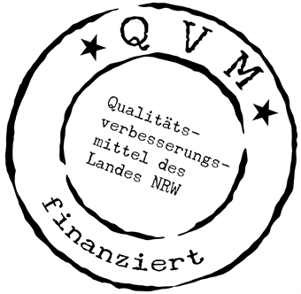 Stempel-Grafik: QVM finanziert Qualitätsverbesserungsmittel des Landes NRW