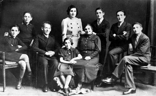 Family Moszkowicz (1938)
